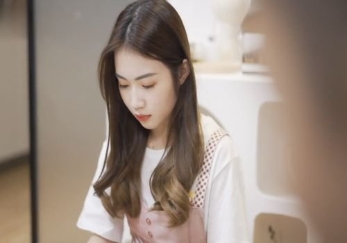 Cha dượng đụ con gái đã lớn